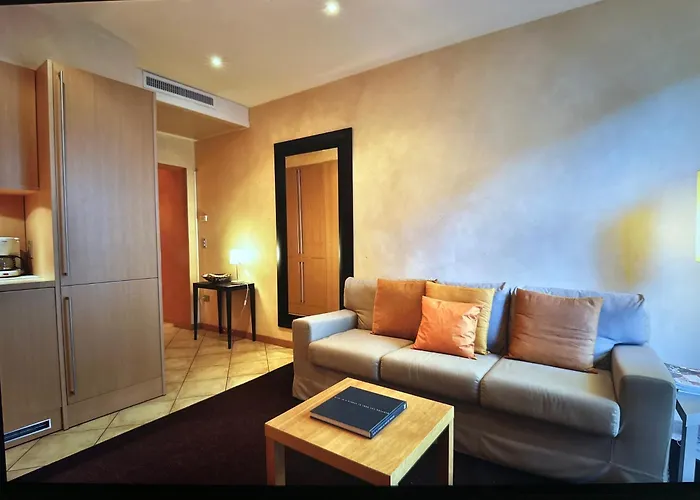 Cernobbio Lake Suites Apartament *