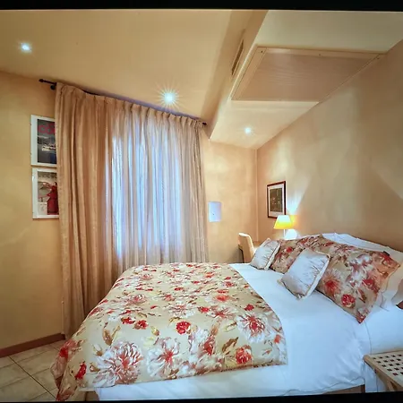 Cernobbio Lake Suites Τσερνόμπιο